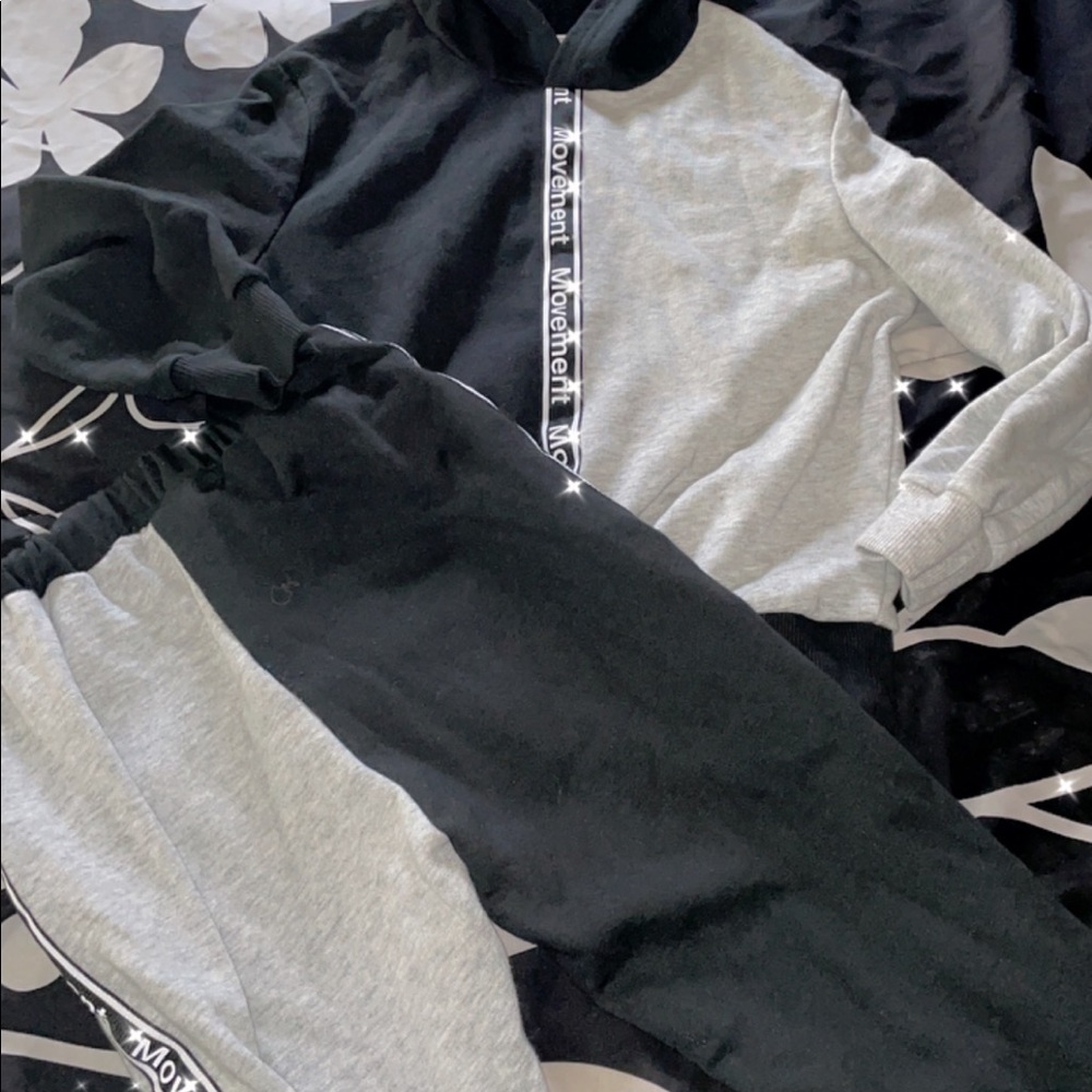Movement sweat set